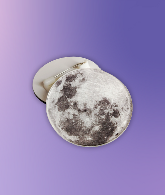 Moon Pin