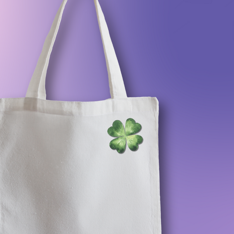 Four leaf clover Pin